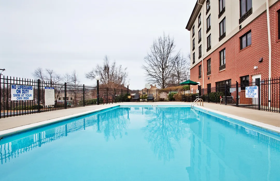 Hampton Inn & Suites Greenville-Downtown-Riverplace-1