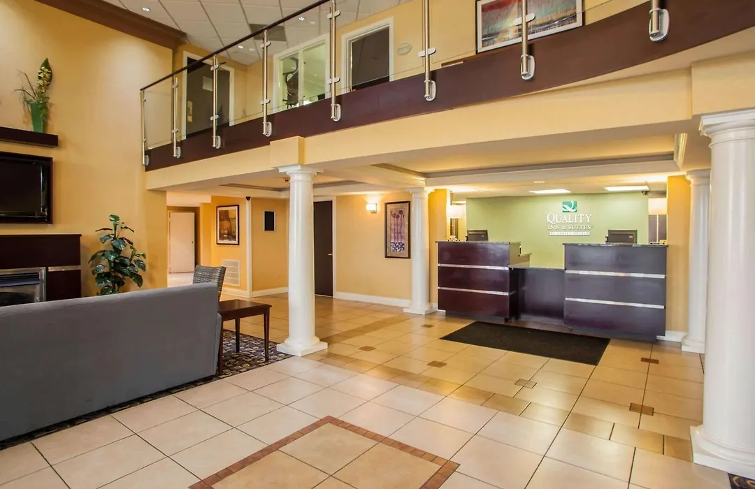 Quality Inn & Suites St Charles -West Chicago-1