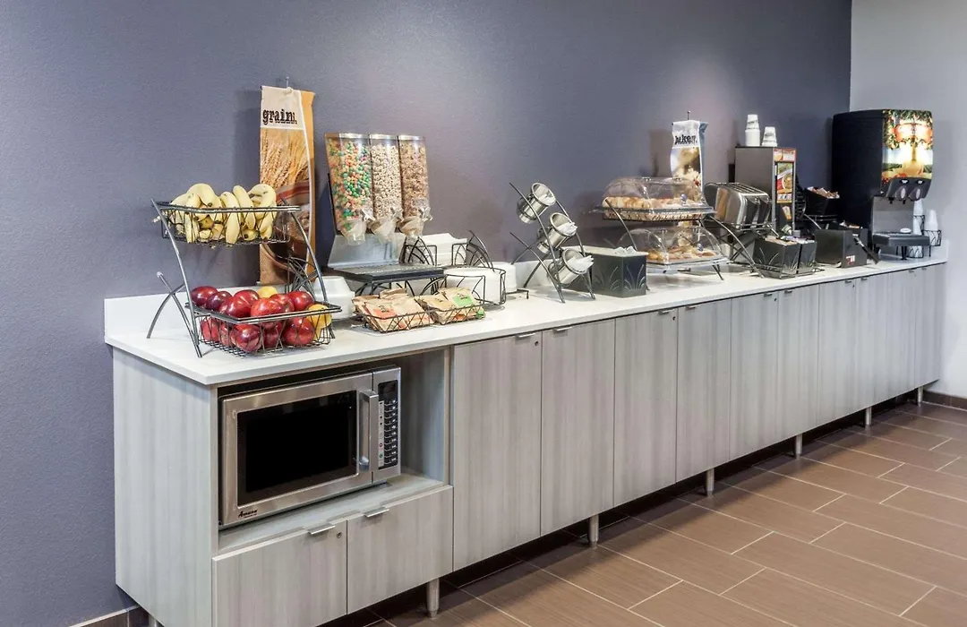 Microtel Inn & Suites By Wyndham West Fargo Near Medical Center-1
