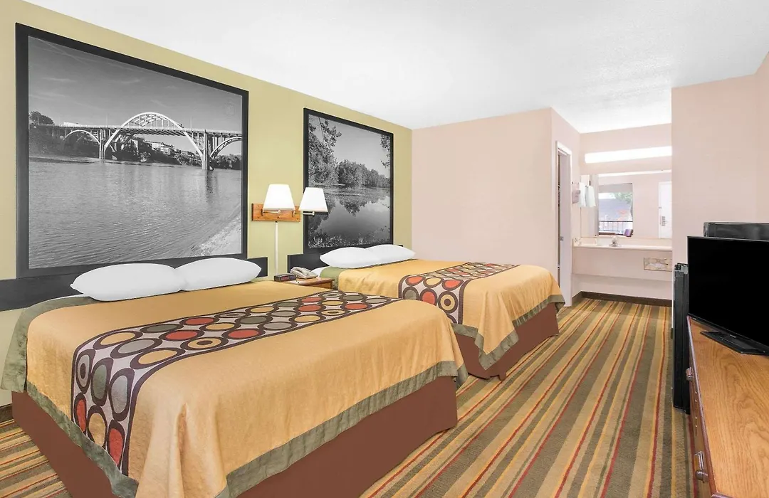 Super 8 By Wyndham Eufaula-1