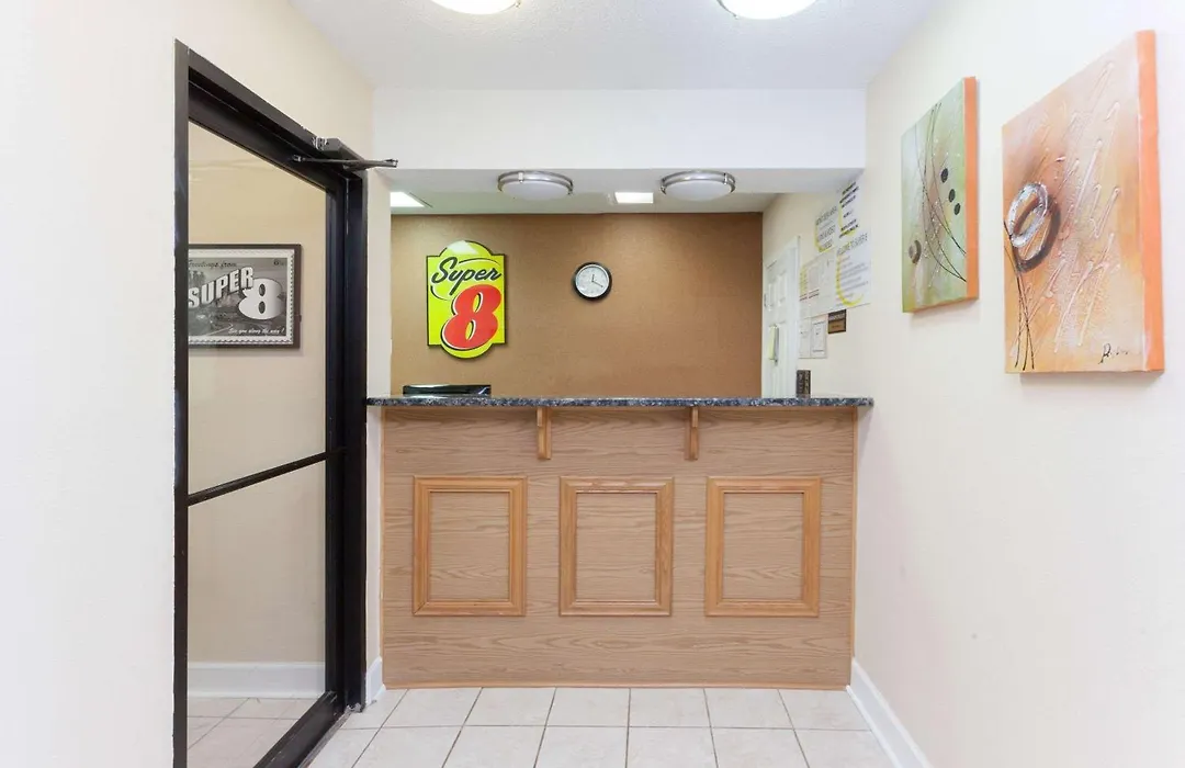 Super 8 By Wyndham Decatur/Dntn/Atlanta Area-1