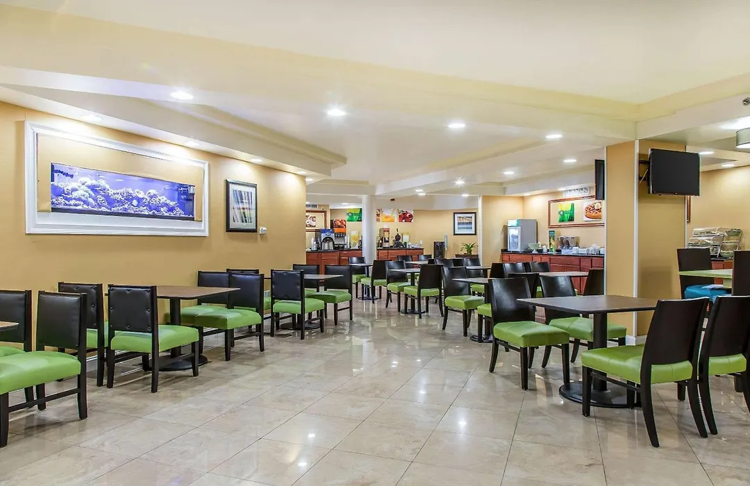 Quality Inn & Suites Middletown - Newport-1