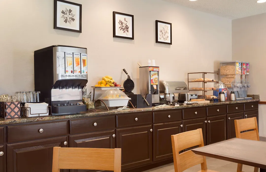 Country Inn & Suites By Radisson, Norman, Ok-1