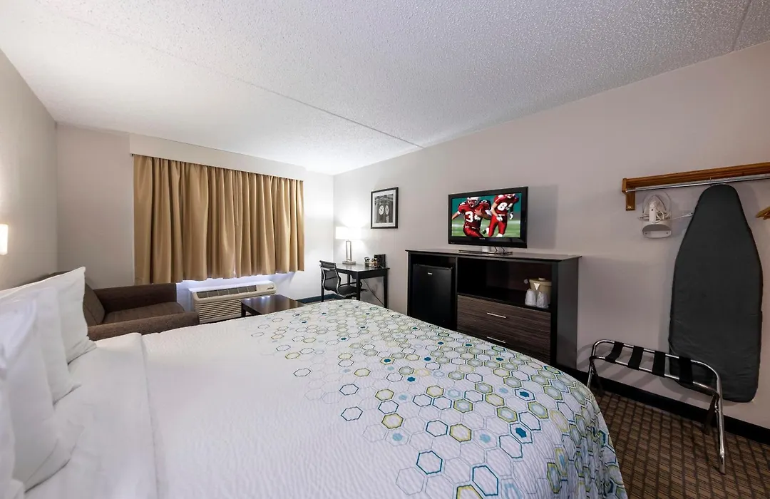 Hometown Inn By Red Roof East Syracuse-1