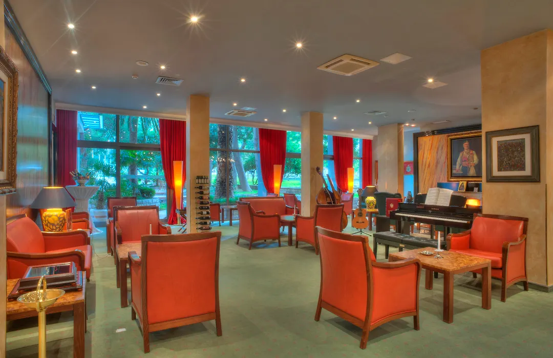 Hotel Rivijera-1