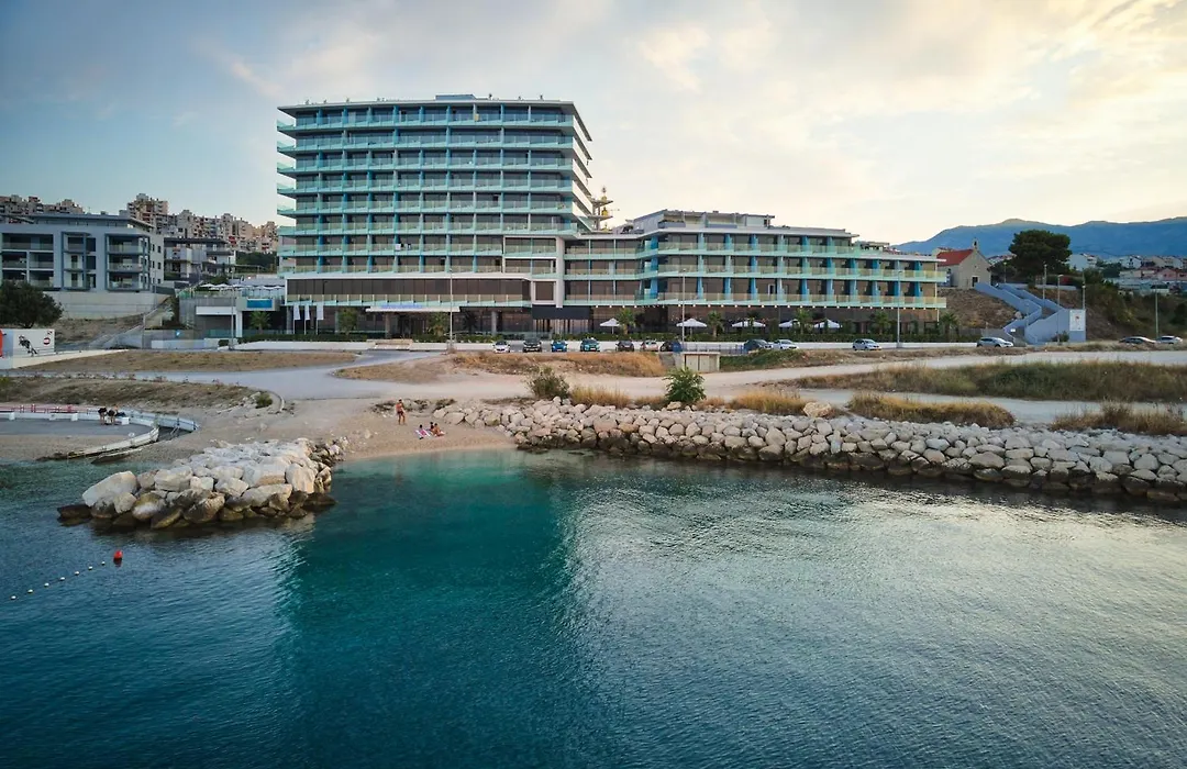 Amphora Hotel-1