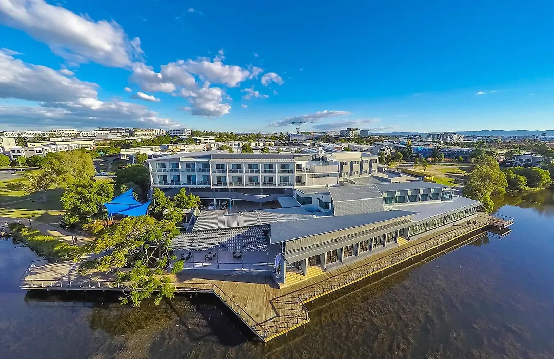Best Western Plus North Lakes Hotel-1