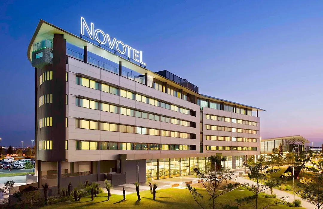 Novotel Brisbane Airport-1