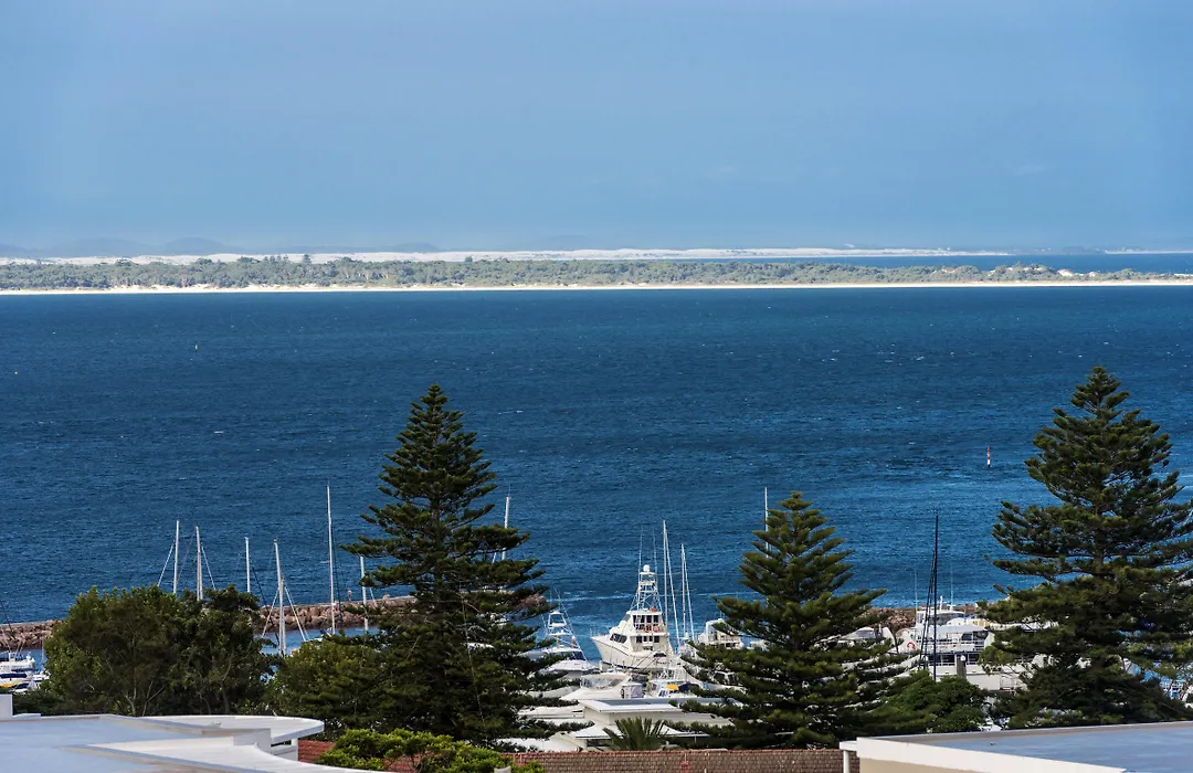 Oaks Nelson Bay Lure Suites-1