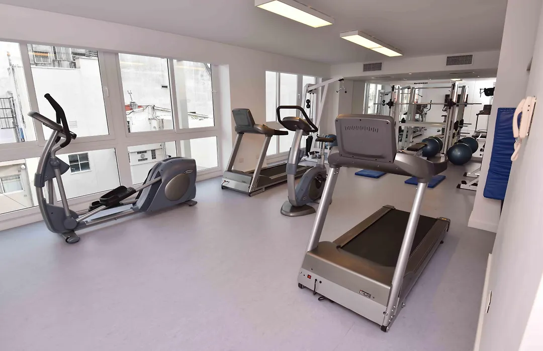 Arc Arenales Studios & Suites-1