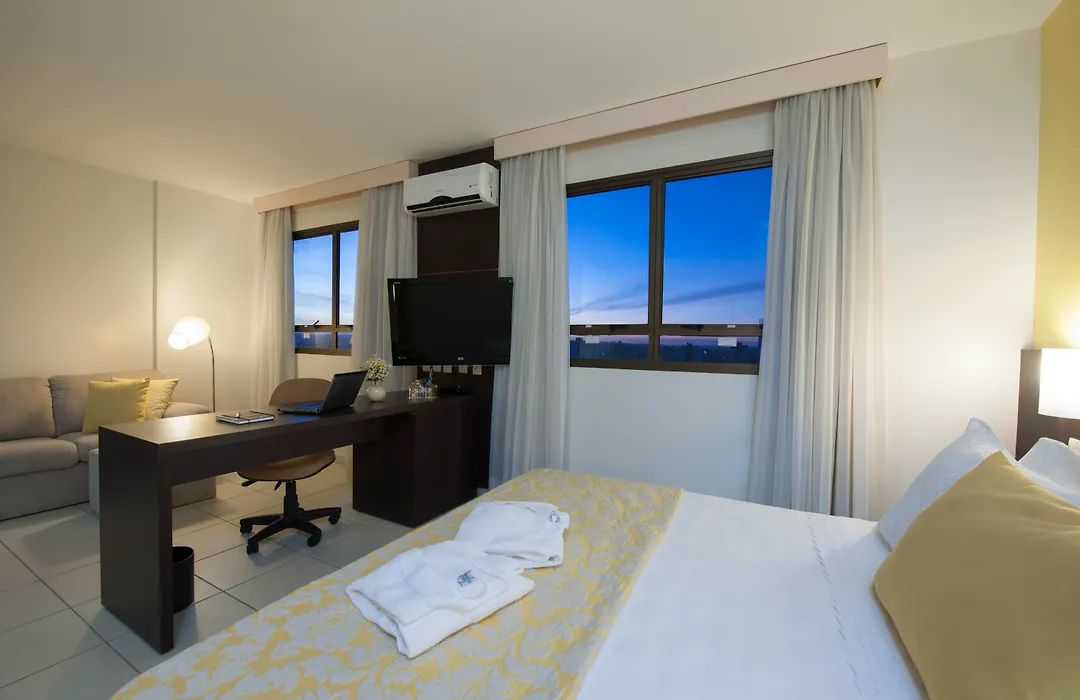 Comfort Hotel Goiania-1