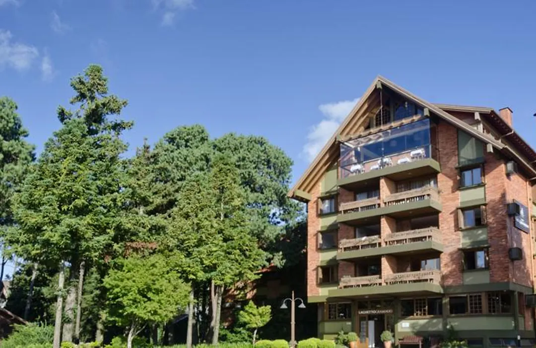 Hotel Laghetto Gramado-1