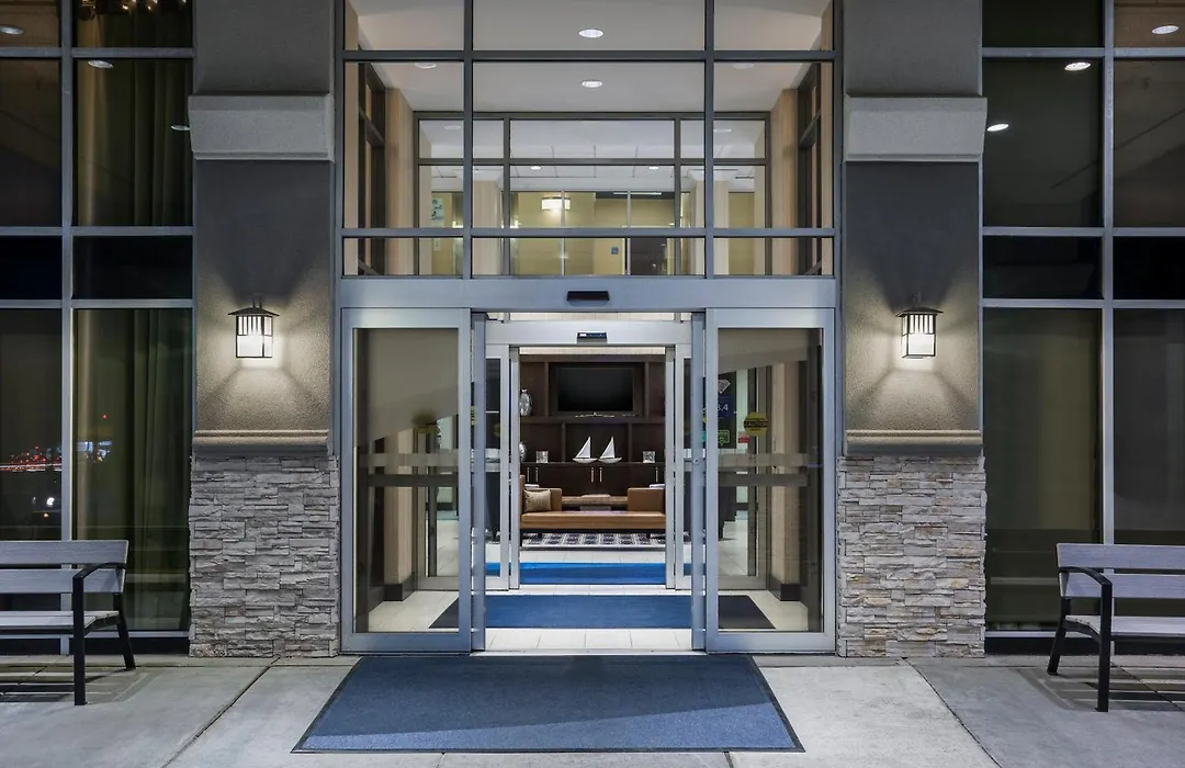 Holiday Inn Express & Suites Laurel Lakes By Ihg-1