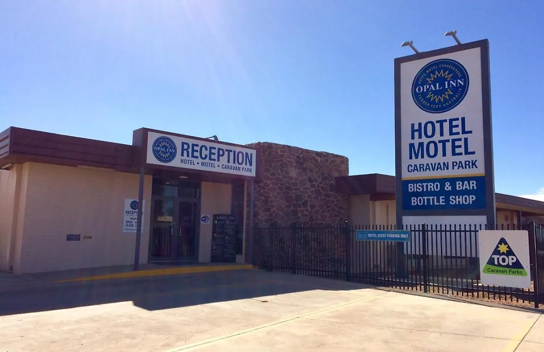 Opal Inn Hotel, Motel, Caravan Park-1