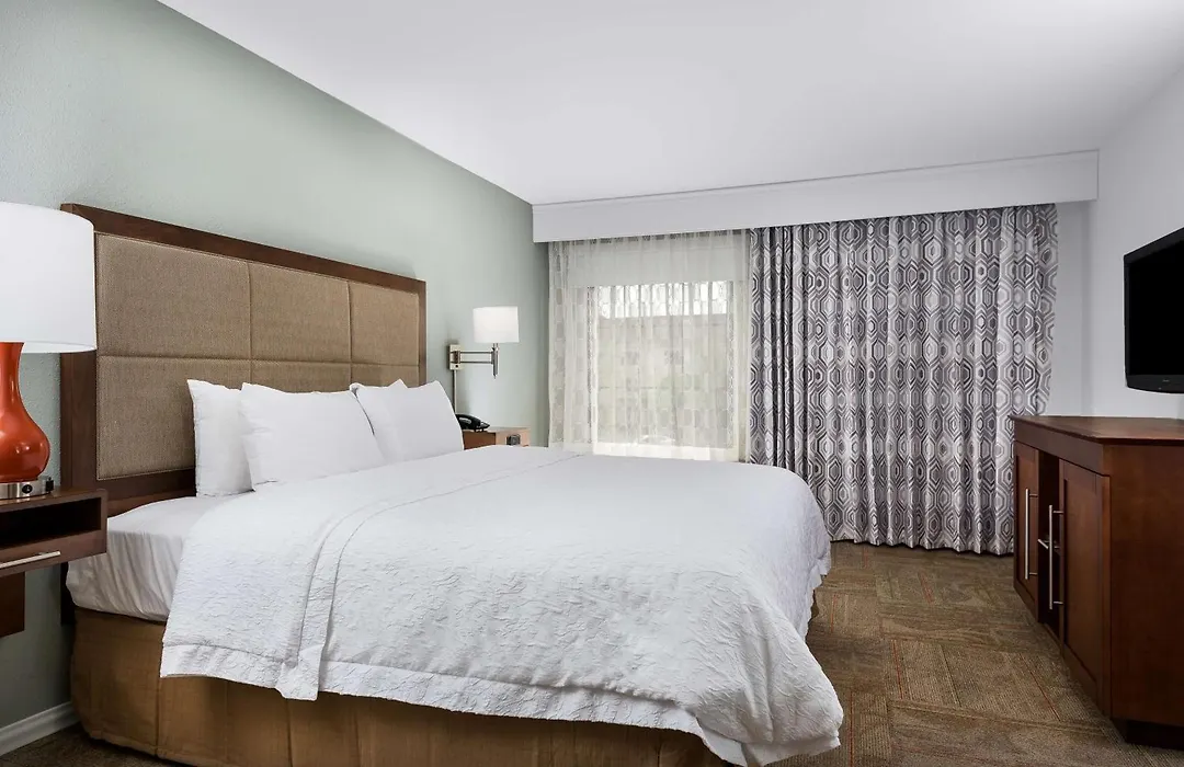 Hampton Inn & Suites Florence Center-1