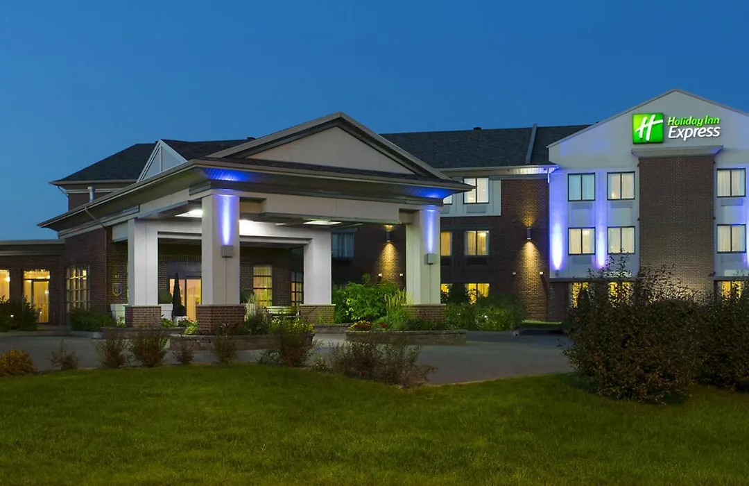 Holiday Inn Express Quebec City-Sainte Foy By Ihg-1