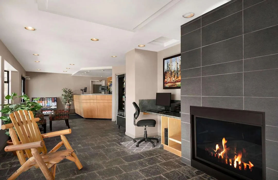 Travelodge By Wyndham Abbotsford Bakerview-1