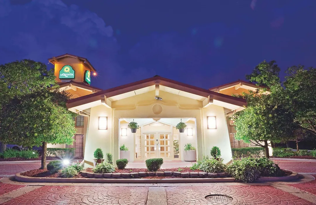 Sleep Inn & Suites Merrillville-1