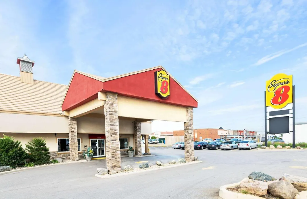 Super 8 By Wyndham Cambridge/Kitchener/Waterloo Area-1