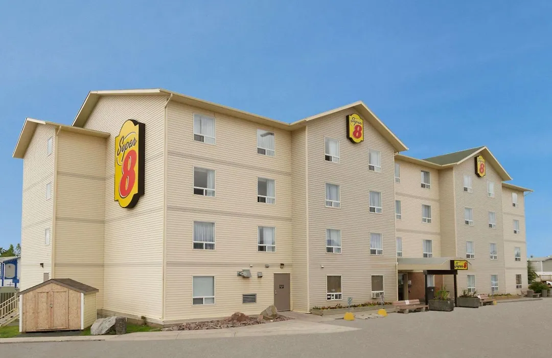 Super 8 By Wyndham Yellowknife-1