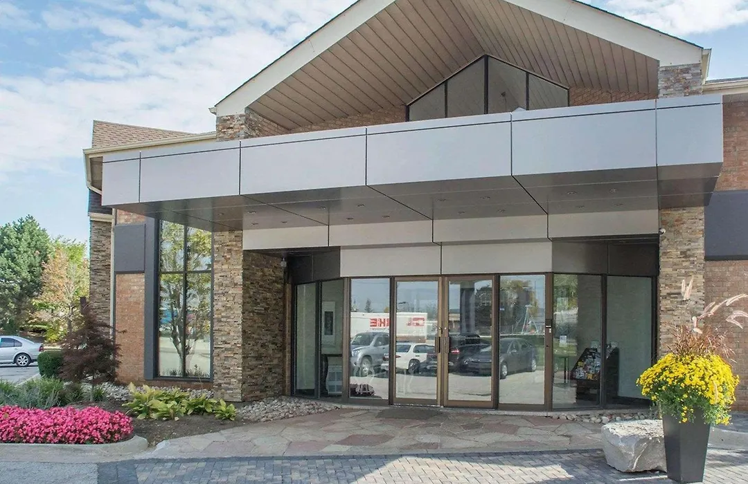 Comfort Inn-1