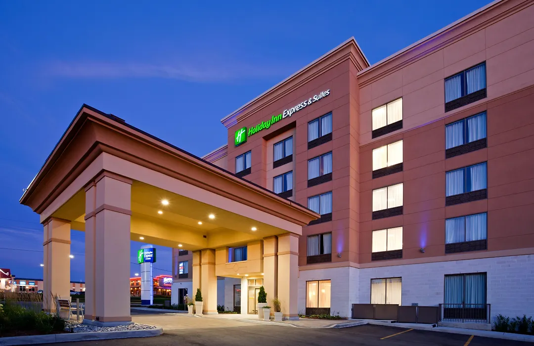 Holiday Inn Express & Suites - Woodstock, On Canada-1