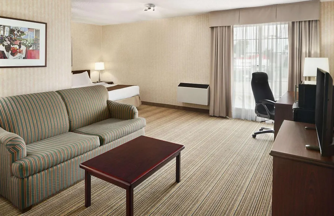 Days Inn By Wyndham Brantford-1
