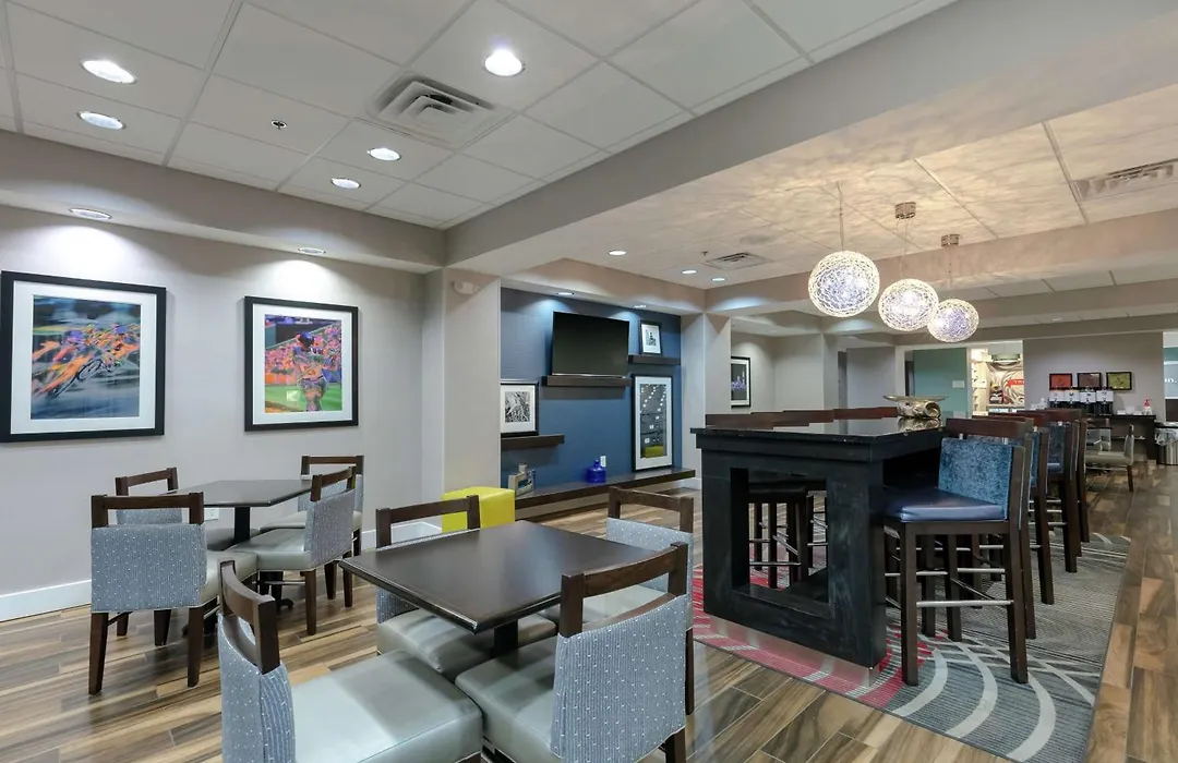 Hampton Inn Emerson - Lakepoint, Ga-1