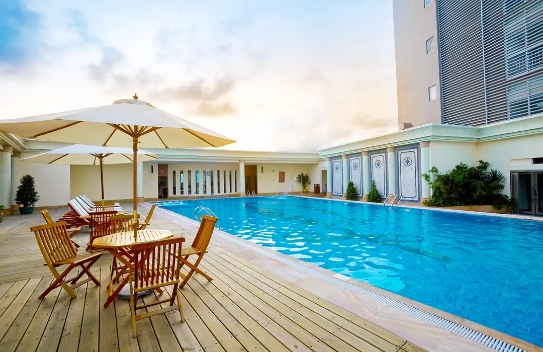 Zhuhai Charming Holiday Hotel-1