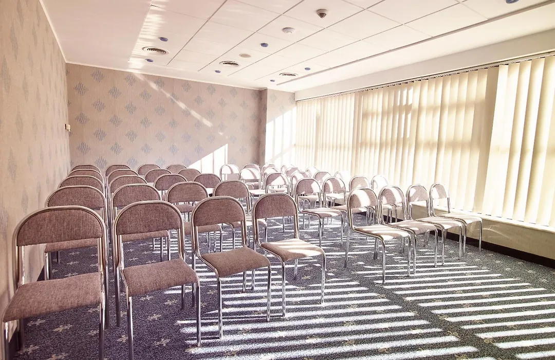 Continental Forum Arad-1