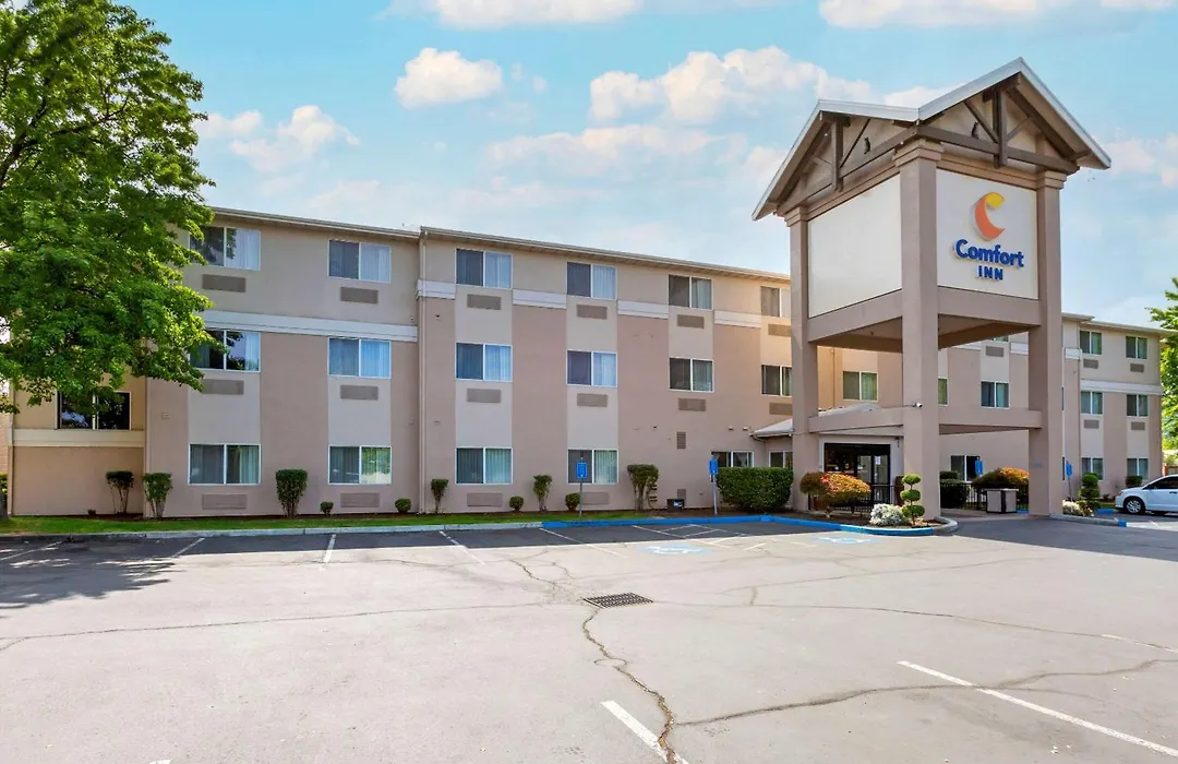 Comfort Inn Medford South-1