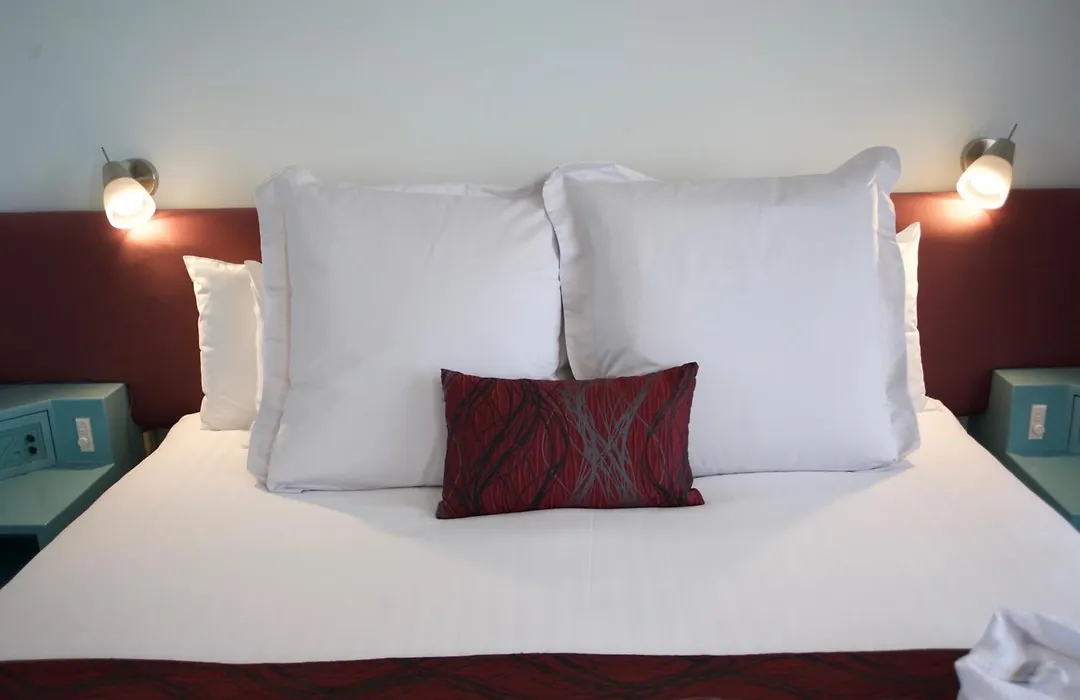 Surestay Hotel By Best Western The Clarence On Melville-1