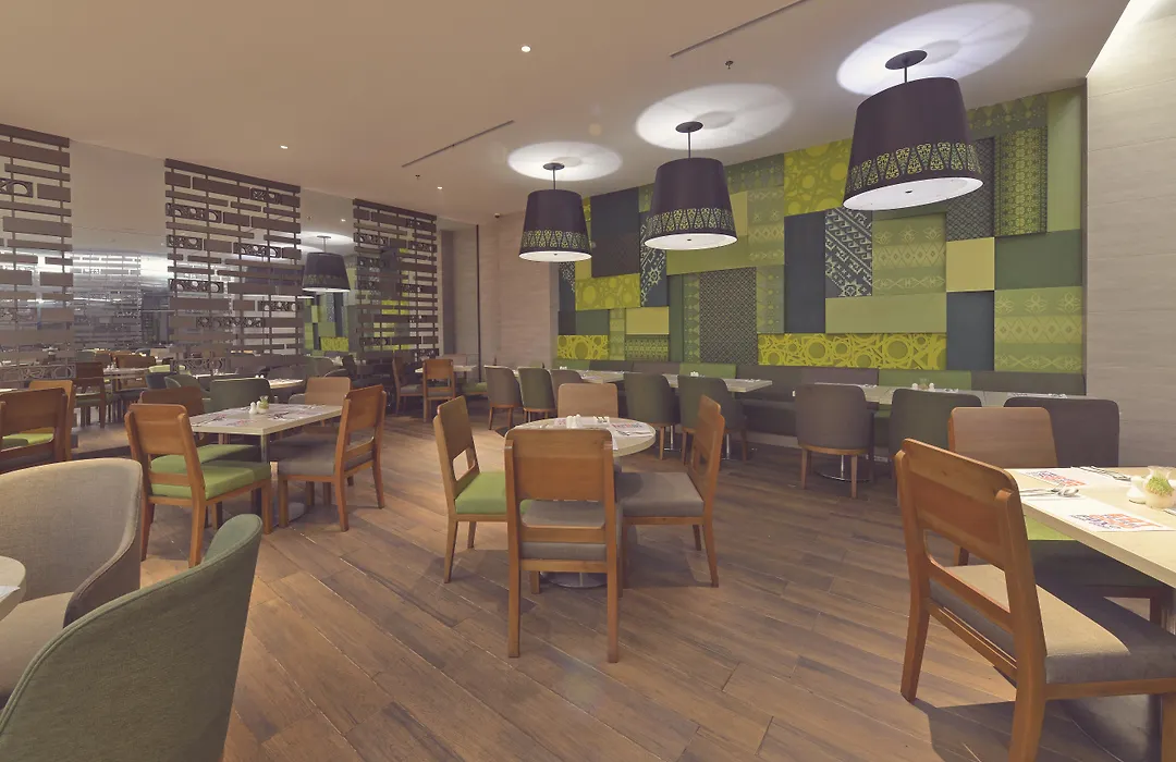 Fox Hotel Pekanbaru-1