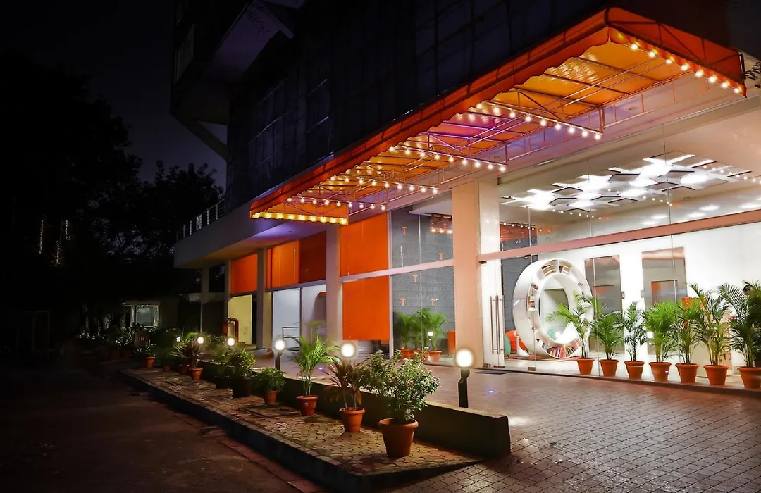 T24 Residency Mumbai International Airport Hotel-1