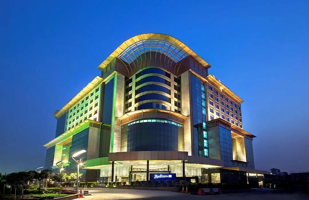 Radisson Blu Kaushambi Delhi Ncr-1