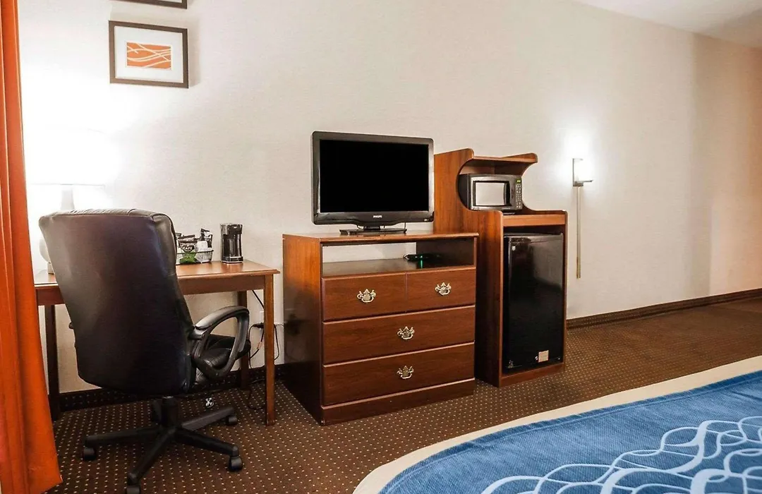 Quality Inn Kingdom City I-70-1