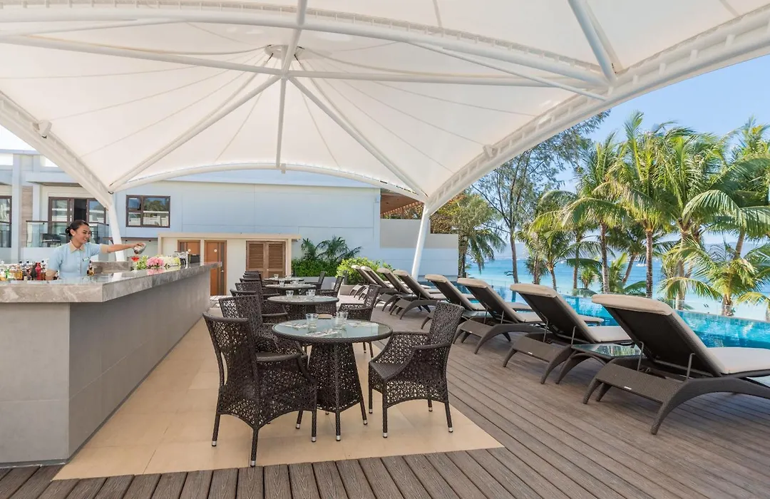 Henann Palm Beach Resort-1