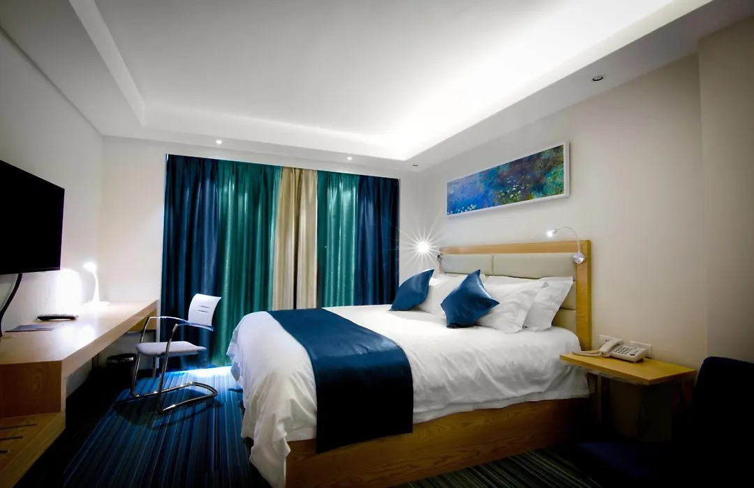Lyz Business Hotel-1