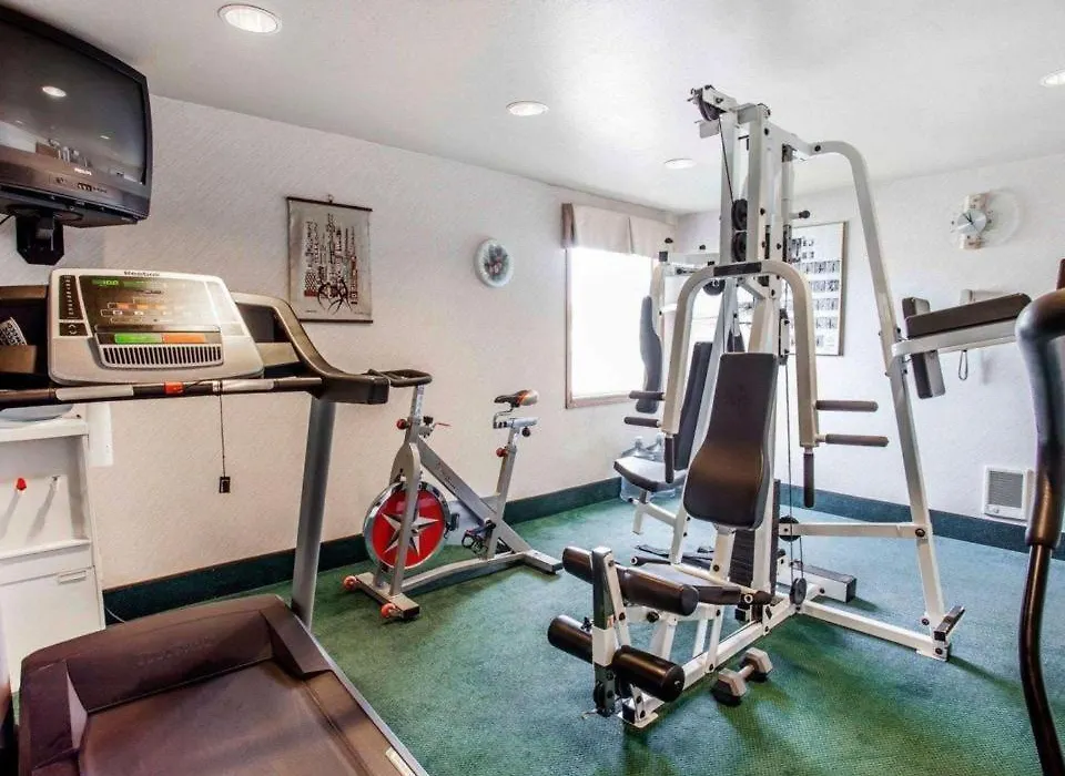 Quality Inn & Suites Bremerton Near Naval Shipyard-1