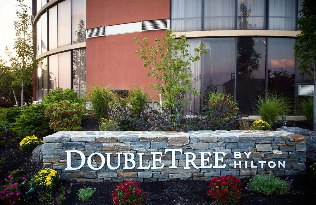 Doubletree By Hilton Portland, Me-1