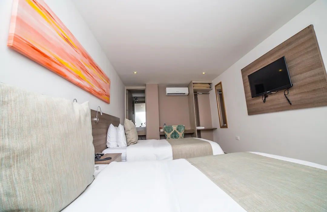 Hotel 1525 By Geh Suites-1