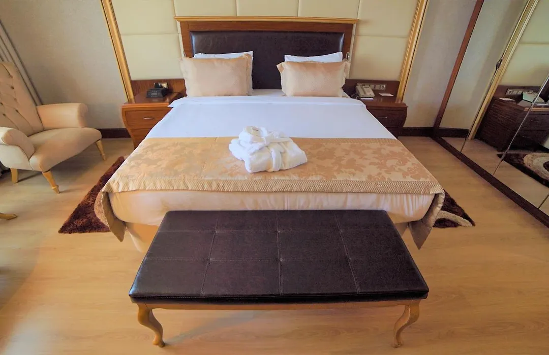 Wyndham Batumi-1