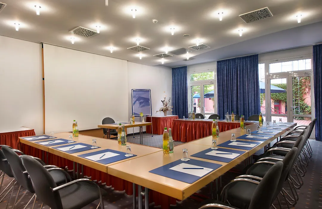 Tryp By Wyndham Halle-1