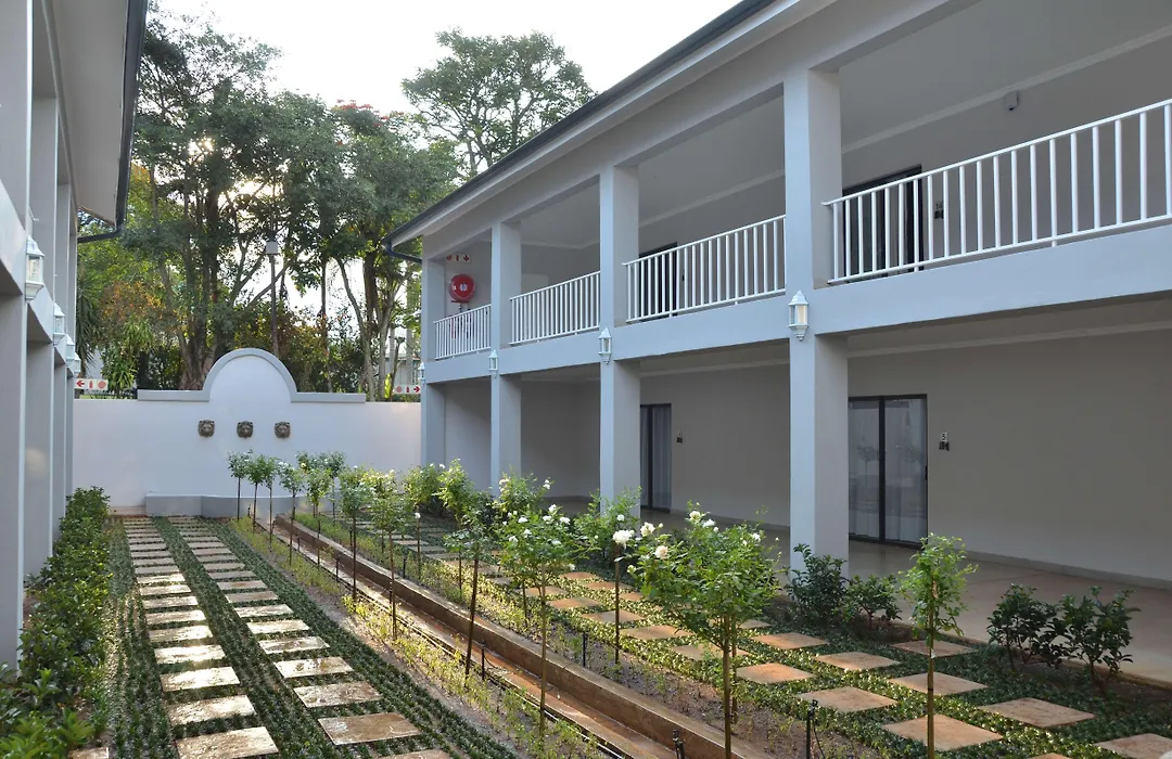 Country Boutique Hotel-1