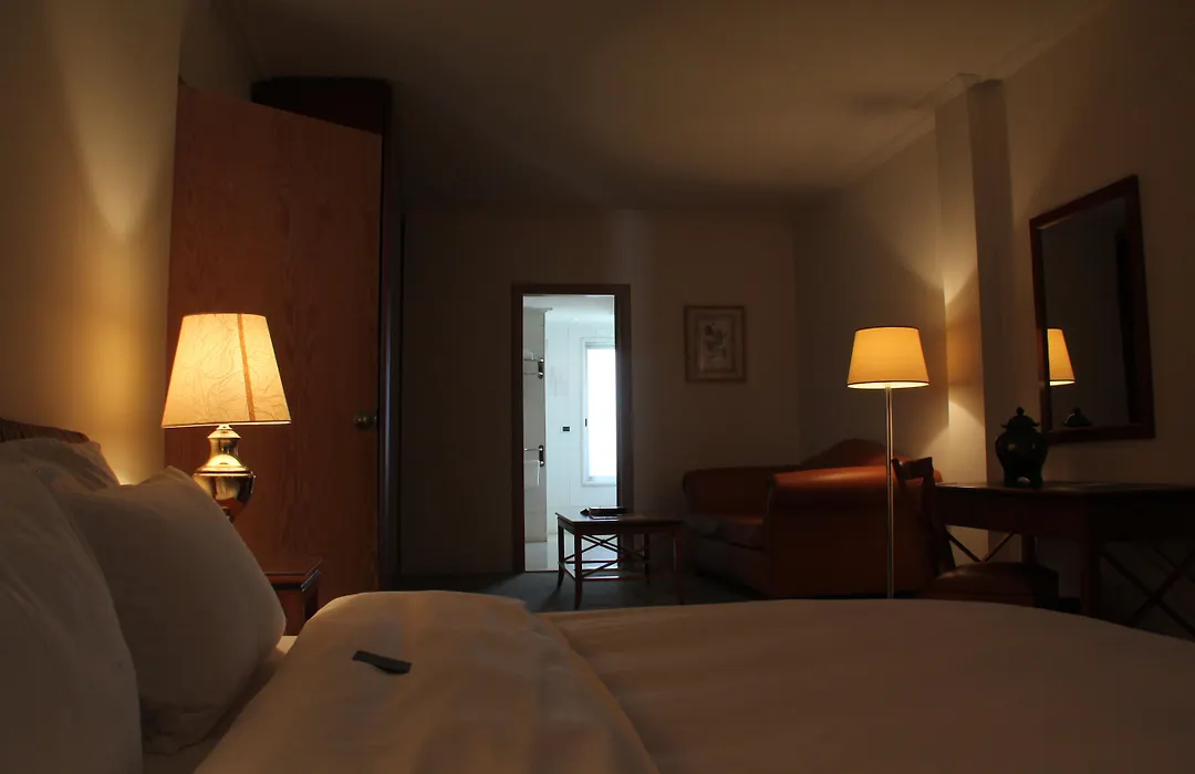 Napoleon Hotel-1