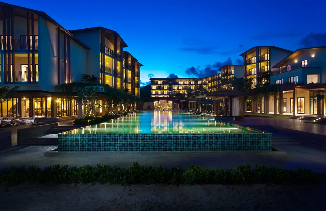 Dusit Princess Moonrise Beach Resort-1