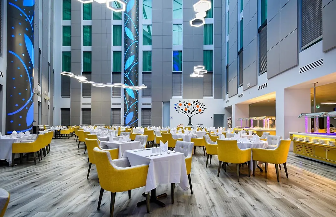 Atrium Hotel Heathrow-1
