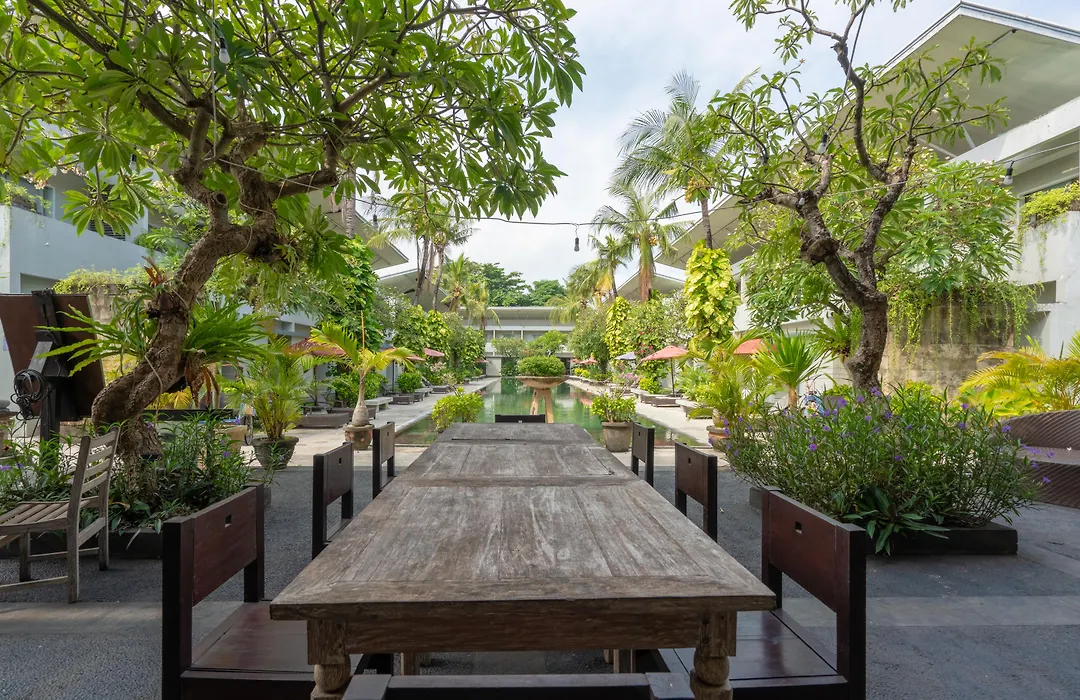 Oyo Flagship 760 Oasis Kuta-1