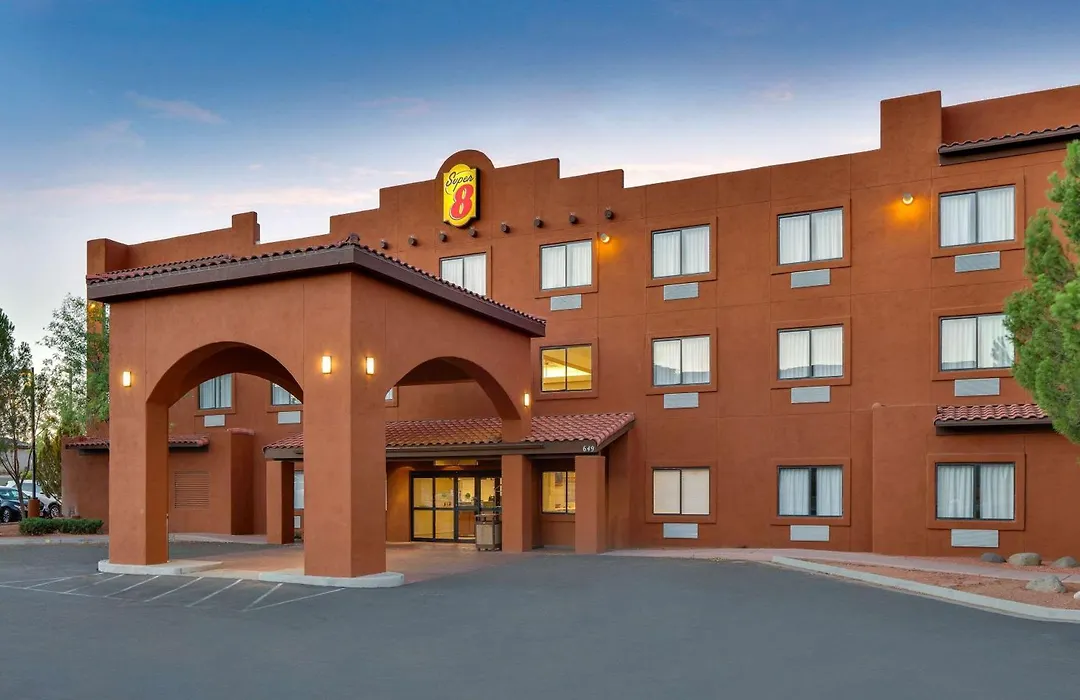 Super 8 By Wyndham Page/Lake Powell-1
