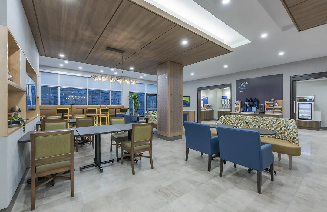 Holiday Inn Express & Suites Moncton By Ihg-1